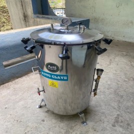 Arti Surgical 80-121 Degree C Vertical Portable Autoclave, Warranty: 1 Year