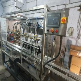Automatic 20 liters oil jar filling machine in Uganda, 300 Jars/Hr