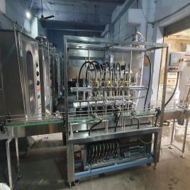 Automatic 20 liters oil jar filling machine in Uganda, 300 Jars/Hr