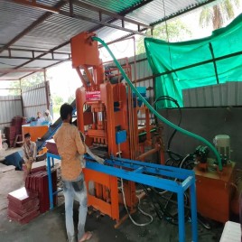Automatic 4 Brick Making Machine