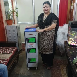 Automatic 98% Air Cooled Three Phase Servo Controlled Stabilizer 10KVA, 280 - 480 Volts, 415 Volts