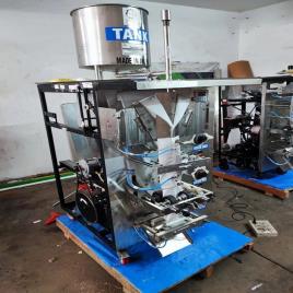 Automatic DRINKING MINERAL Water Pouch Packing Machine