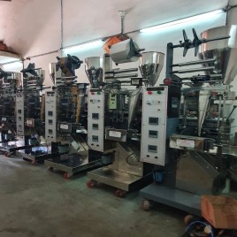 Automatic hair oil pouch packing machine, 0.5 Hp, Pt 04