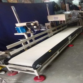 Automatic Head Adjustable CSM with Conveyorised Stitching, 30 Kg