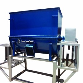 Automatic Mixer Ribbon Blender, Capacity: 2 Ton/Hour