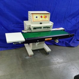 Automatic Pouch Slitting Machine