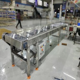 Automatic Stainless Steel Modular Conveyor, Operating Speed: 1-2 m/s, Capacity: 1-50 kg per feet