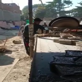 Automation Grade: Manual Semi Automatic Concrete Paver Block Machine, For Industrial, Capacity: 1500 Blocks per Hour