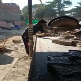 Automation Grade: Manual Semi Automatic Concrete Paver Block Machine, For Industrial, Capacity: 1500 Blocks per Hour