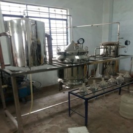Bay Laurel Spices Oils Distillation Plants, Capacity: 5 TPD