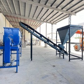Belt Industrial Hopper Conveyor, Capacity: 500 Kg/Feet