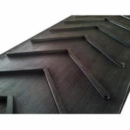 BULLFLEX Rubber V - Type Chevron Conveyor Belt