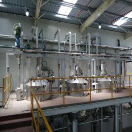 Cinnamon Leaf Oil Distillation Plant, Capacity: 5 TPD
