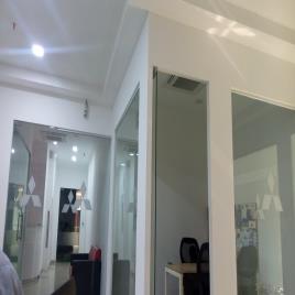 Clear Commercial Office Glass Partition Services