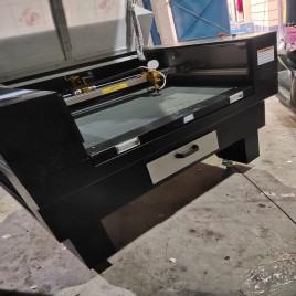 Co2 Laser Cutting And Engraving Machine