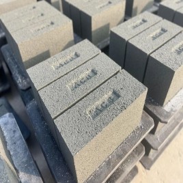 Concrete Block Making Machine, Automatic