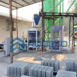 Concrete Block Making Machine, Automatic