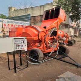 Concrete Mixer Hydraulic Hopper, Capacity: 500L