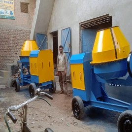Concrete Reversible Mixer With Diesel Engine