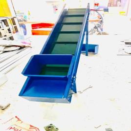 Conveyor Belt Machine, Production Capacity: 100 kg/hr