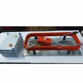 Conveyor Type Metal Detector, Manual