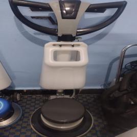 Deluxe Plastic Single Disc Floor Cleaning Machines, 220 V, Model Name/Number: M 202