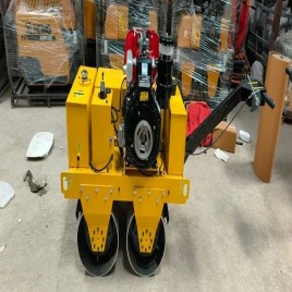 Double Drum Road Roller, 10 HP