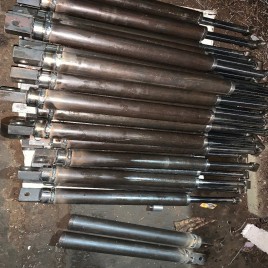 Double Iron Manual Hydraulic Cylinder, For Industrial, 700 Bar
