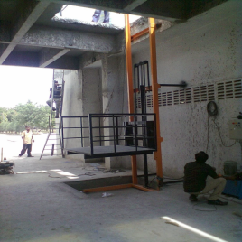 Double Mast Electro Hydraulic Goods Lift