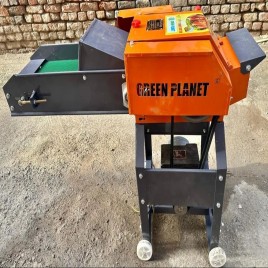 Dry Grass Electric Motor Chap Cutter Machine, 3 HP, 600-1000 kg/hr