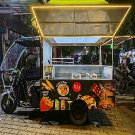 E Rickshaw Food Cart, Max Km Per Charge: 60 Km, Loading Capacity: 500 Kgs