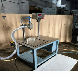 Edible Oil Digital Liquid Filling Machine, Capacity: 20 BPM