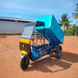 Electric 3 Wheeler Loader E Rickshaw, Maximum Run Per Charge: 70-100, Loading Capacity: 400 Kg