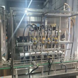 Electric 5 Liter Oil Filling Machine, Capacity: 800 jar per hour
