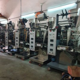 Electric Automatic Hair Oil Pouch Packing Machine In Tanzania, 0.5 Hp, Pt 04