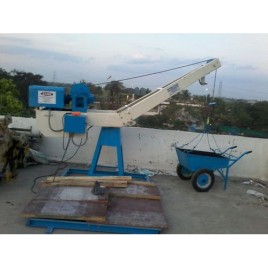 Electric Heavy ACME Construction Hoist, Capacity: 500 Kg, Model/Type: ML-500