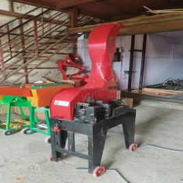 Electric Motor Dry Grass Agriculture Chaff Cutter Machine, 600-1000 kg/hr, 3-5 HP