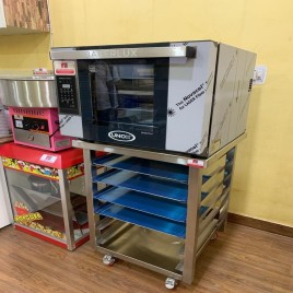 Electric Unox Digital Convection Oven With HumidityDigital