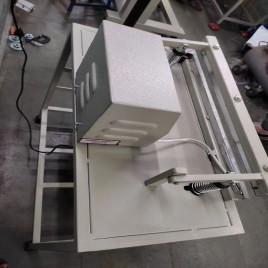 Fabricated Foot Dot Dot DH Sealing Machine, Transformer Based