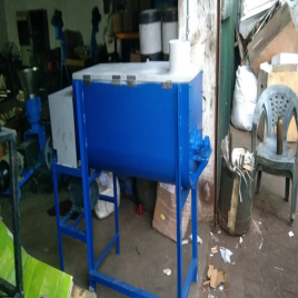 Feed Mixer
