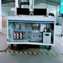 Fiber Laser Cutting Machine