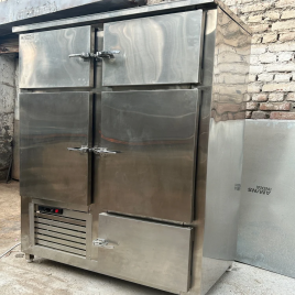 Five Door Vertical Freezer