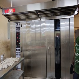 Four trolley rotary rack oven