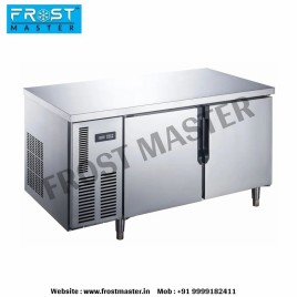 FROST MASTER UNDER COUNTER REFRIGERATOR, Metal Door