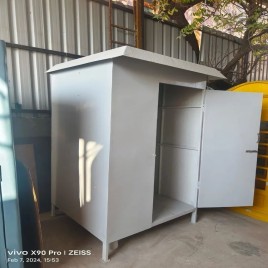 Frp toilet, Size: 3 x 3 x 6.5 Feet