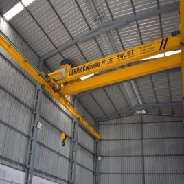 Girder Crane Industrial, Span: 30 m, Load Capacity: 30 ton