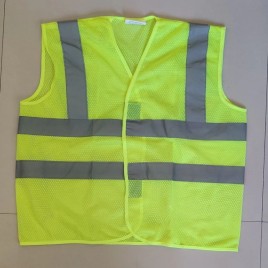 Green Reflective Safety Jacket 130 gsm, For Construction