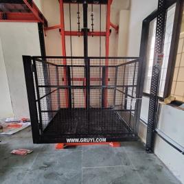 Gruyi GR-200-1T Single Mast Hydraulic Goods Lift, Maximum Speed: 0.3 M/S, Maximum Height: 13500 mm