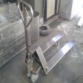 Hand Operated Stainless Steel Pallet Truck, For Material Handling