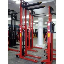 Hunter Hydraulic Pallet Stacker